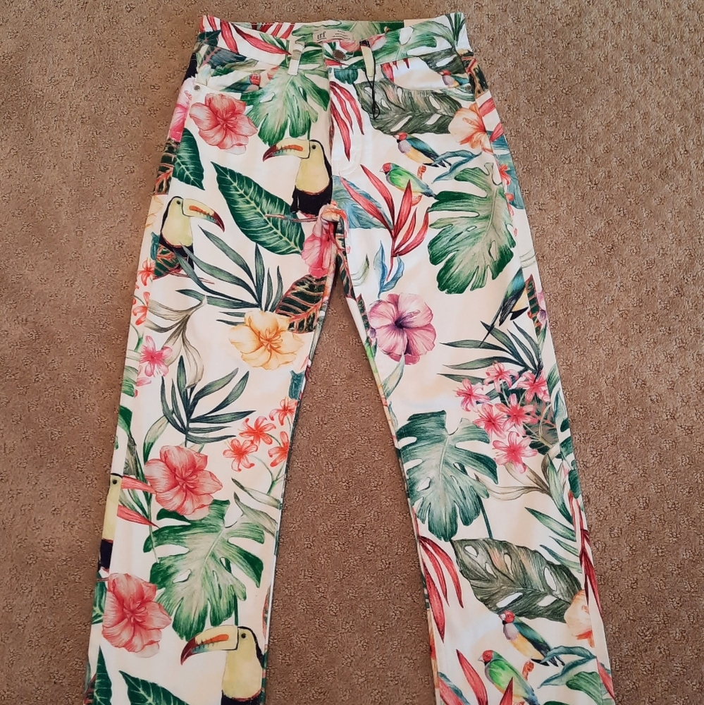 Zara Topical Floral Print High-Rise Jeans